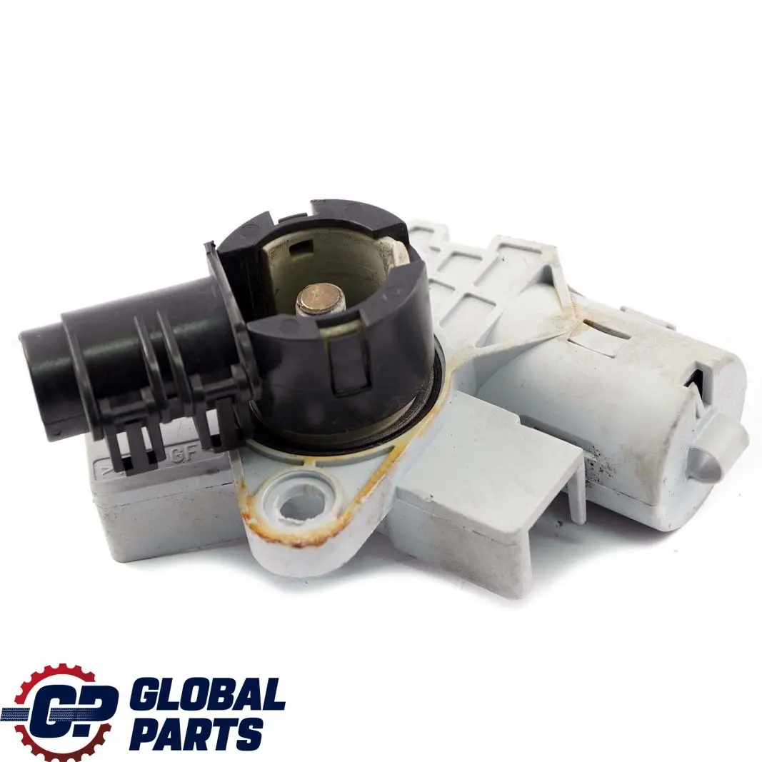 Mercedes-Benz Clase E W210 S210 Conector caja cable batería derecha para con número de pieza A2105460241 Mercedes-Benz Clase E W210 S210 Conector caja cable batería derecha - SKU A2105460241 - Número de pieza A2105460241