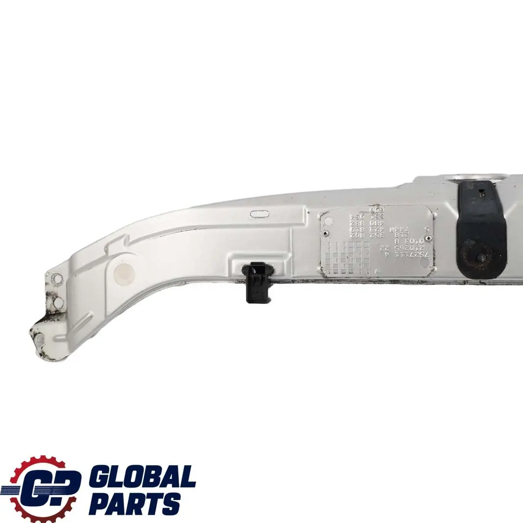 Mercedes-Benz E W210 Refuerzo Panel Delantero Plata Brillante - 744 para con número de pieza A2106202572 Mercedes-Benz E W210 Refuerzo Panel Delantero Plata Brillante - 744 - SKU A2106202572-BRS - Número de pieza A2106202572