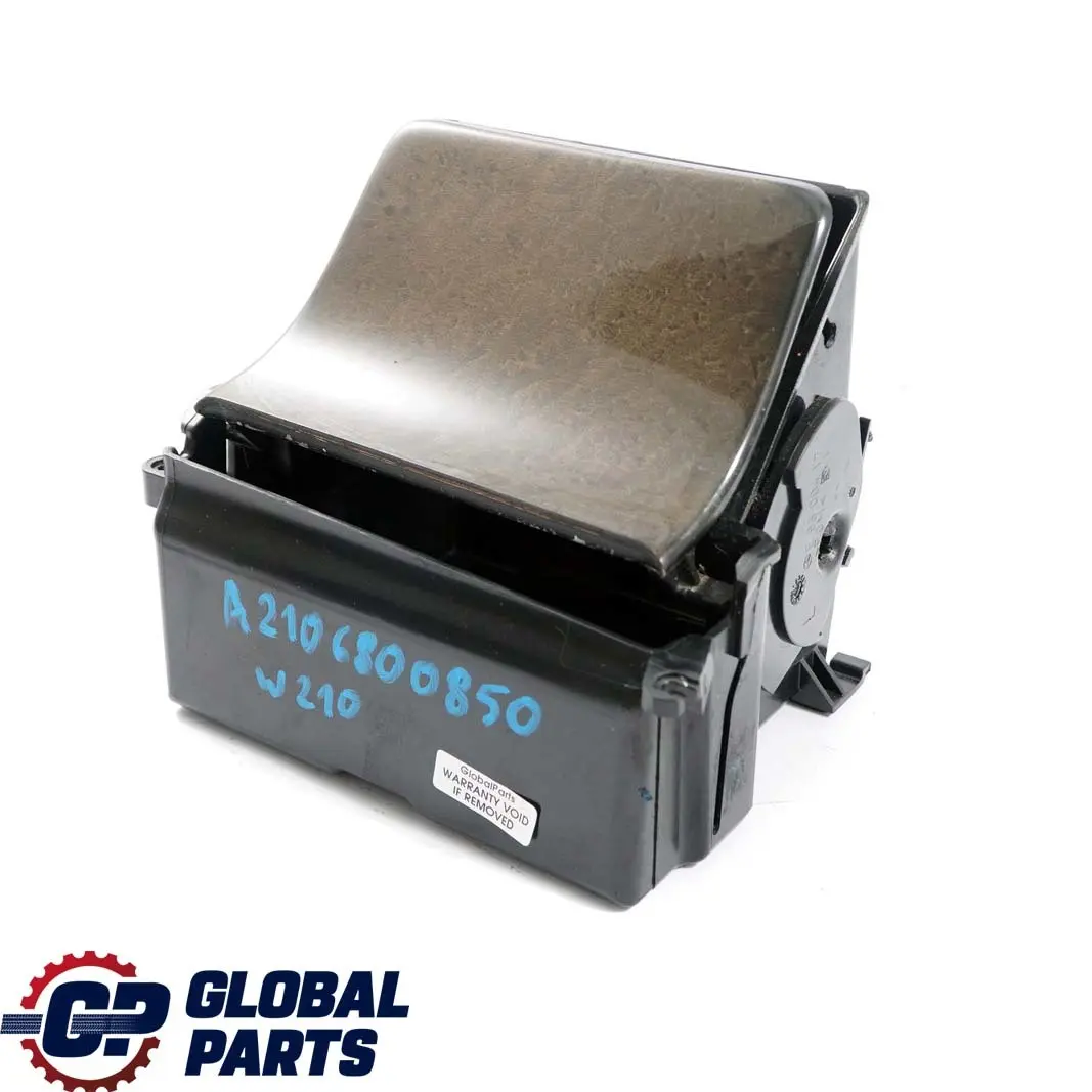  Mercedes-Benz W210 Consola Central Cenicero Portavasos Panel - SKU A2106800850 - Número de pieza A2106800850