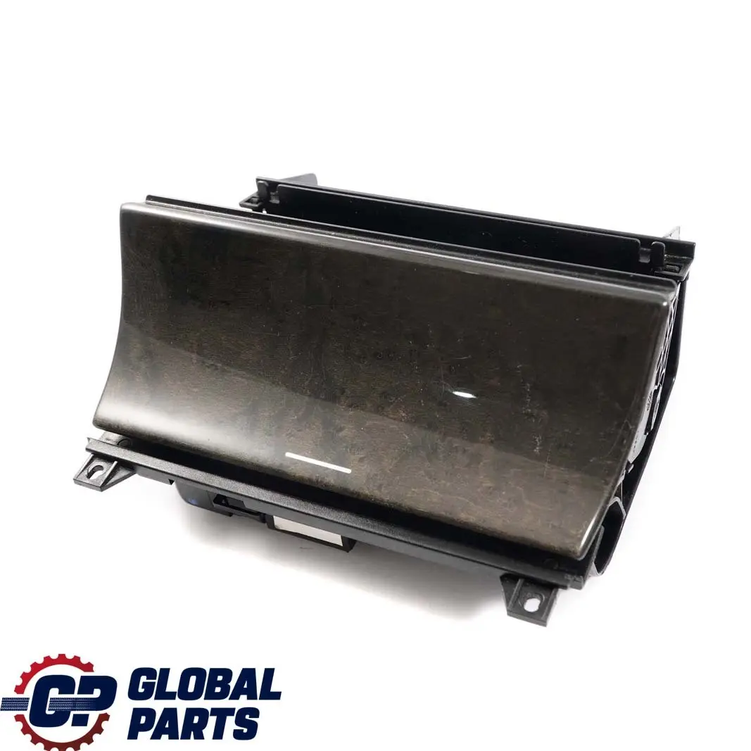 Mercedes-Benz W210 Frontale Posacenere Vano Portaoggetti Legno Pernice per con numero di parte A2106801852 Mercedes-Benz W210 Frontale Posacenere Vano Portaoggetti Legno Pernice - SKU A2106801852 - Numero di parte A2106801852