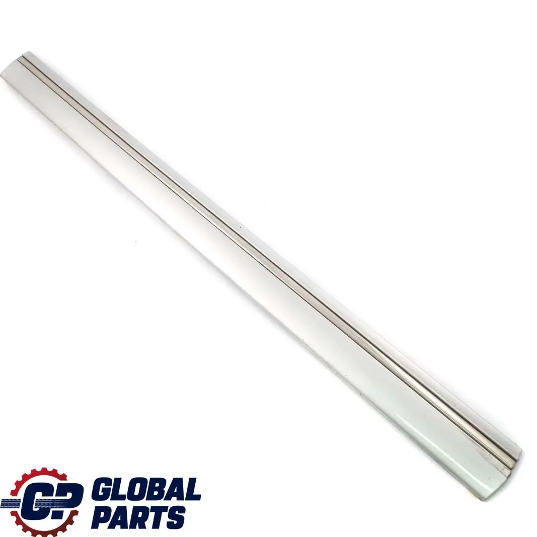 Mercedes W210 Striscia Porta Anteriore Sinistra Modanatura Argento Brillante - SKU A2106900382-BRS - Numero di parte A2106900382