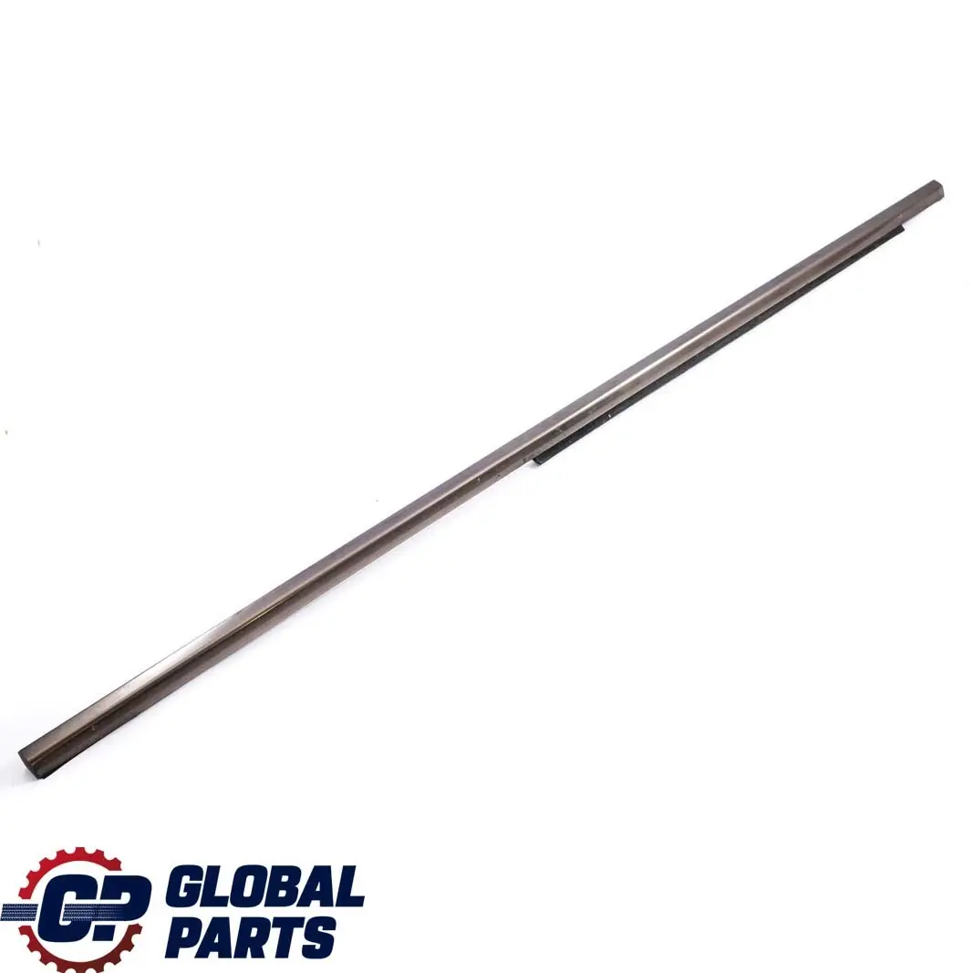 Mercedes-Benz S210 Fensterleistenleiste Arriere Bord de Porte A Gauche pour à propos du numéro de pièce A2106901180 Mercedes-Benz S210 Fensterleistenleiste Arriere Bord de Porte A Gauche - SKU A2106901180 - Numéro de pièce A2106901180