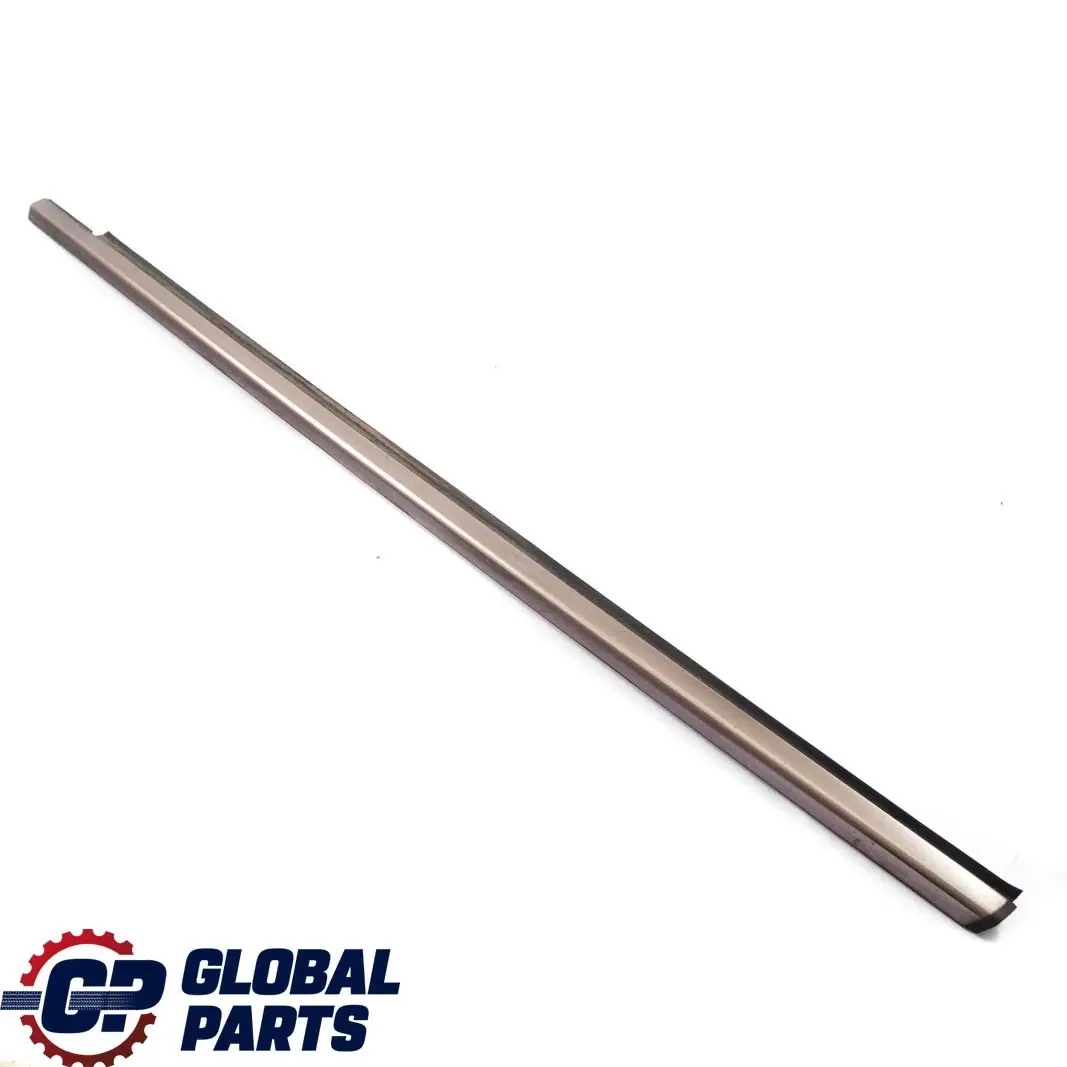 Mercedes-Benz S210 Bandes Decoratives Porte avant Gauche T?rfensterkante pour à propos du numéro de pièce A2106902180 Mercedes-Benz S210 Bandes Decoratives Porte avant Gauche T?rfensterkante - SKU A2106902180 - Numéro de pièce A2106902180