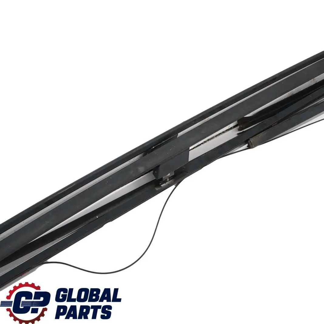 Mercedes-Benz W210 Break Rails de Toit Garde-Corps Moulage Gauche Droite Kit  - SKU A2106904962 - Numéro de pièce A2106904962