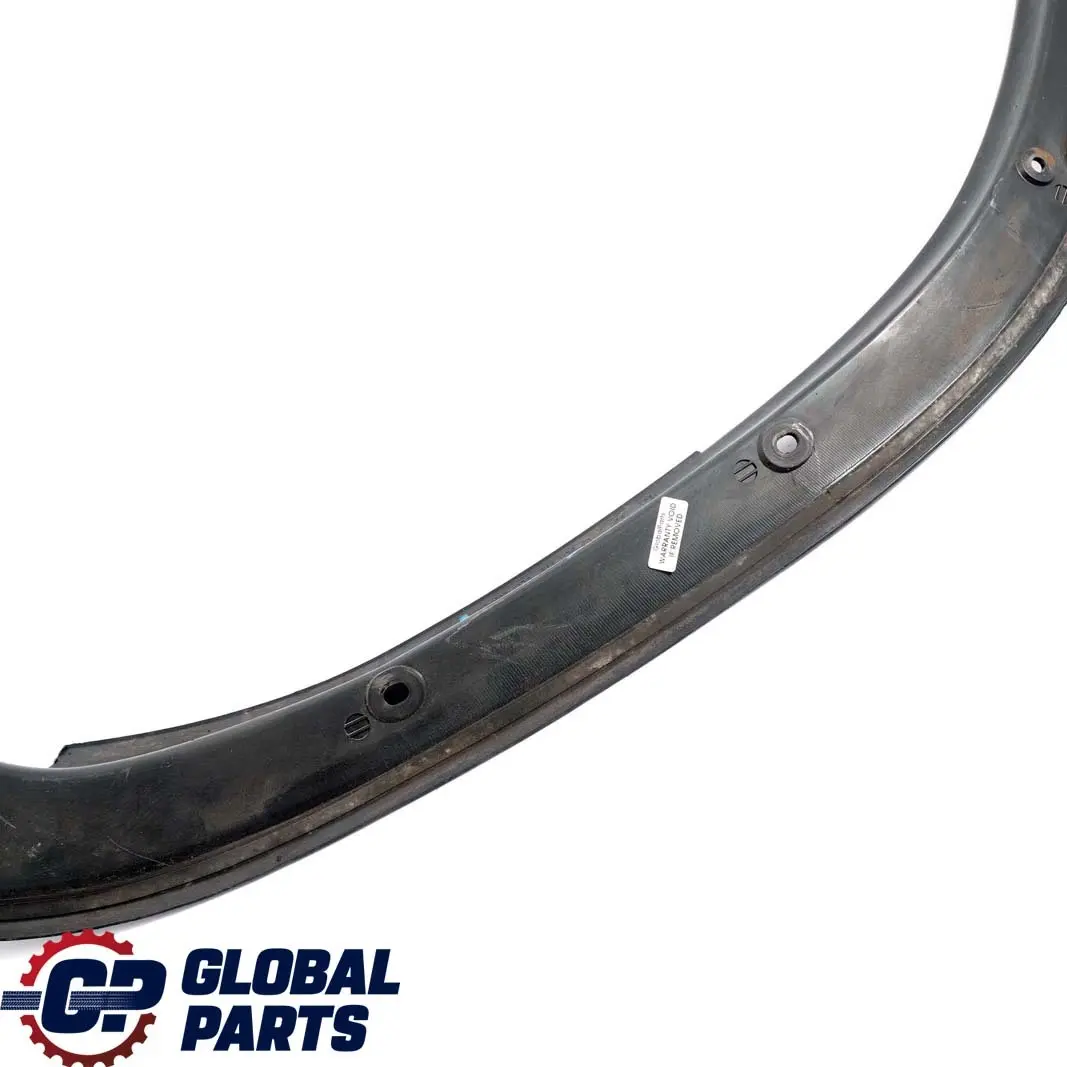  Mercedes-Benz W210 S210 Arriere Droite Revetement Baguette Coffre - SKU A2106931233 - Numéro de pièce A2106931233