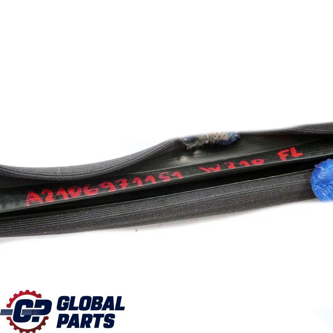 Mercedes-Benz W210 Joint de Porte Cadre A L'Avant Gauche pour à propos du numéro de pièce A2106971151 Mercedes-Benz W210 Joint de Porte Cadre A L'Avant Gauche - SKU A2106971151 - Numéro de pièce A2106971151