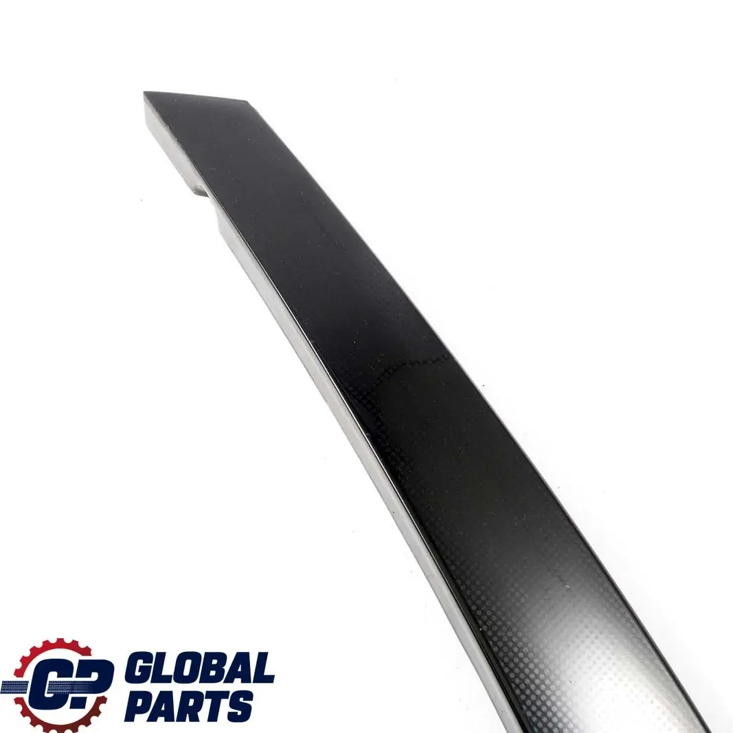 Pilastro posteriore sinistro N/S Rivestimento per Mercedes S210 Estate con numero di parte A2106982989 Mercedes S210 Estate Pilastro posteriore sinistro N/S Rivestimento - SKU A2106982989 - Numero di parte A2106982989