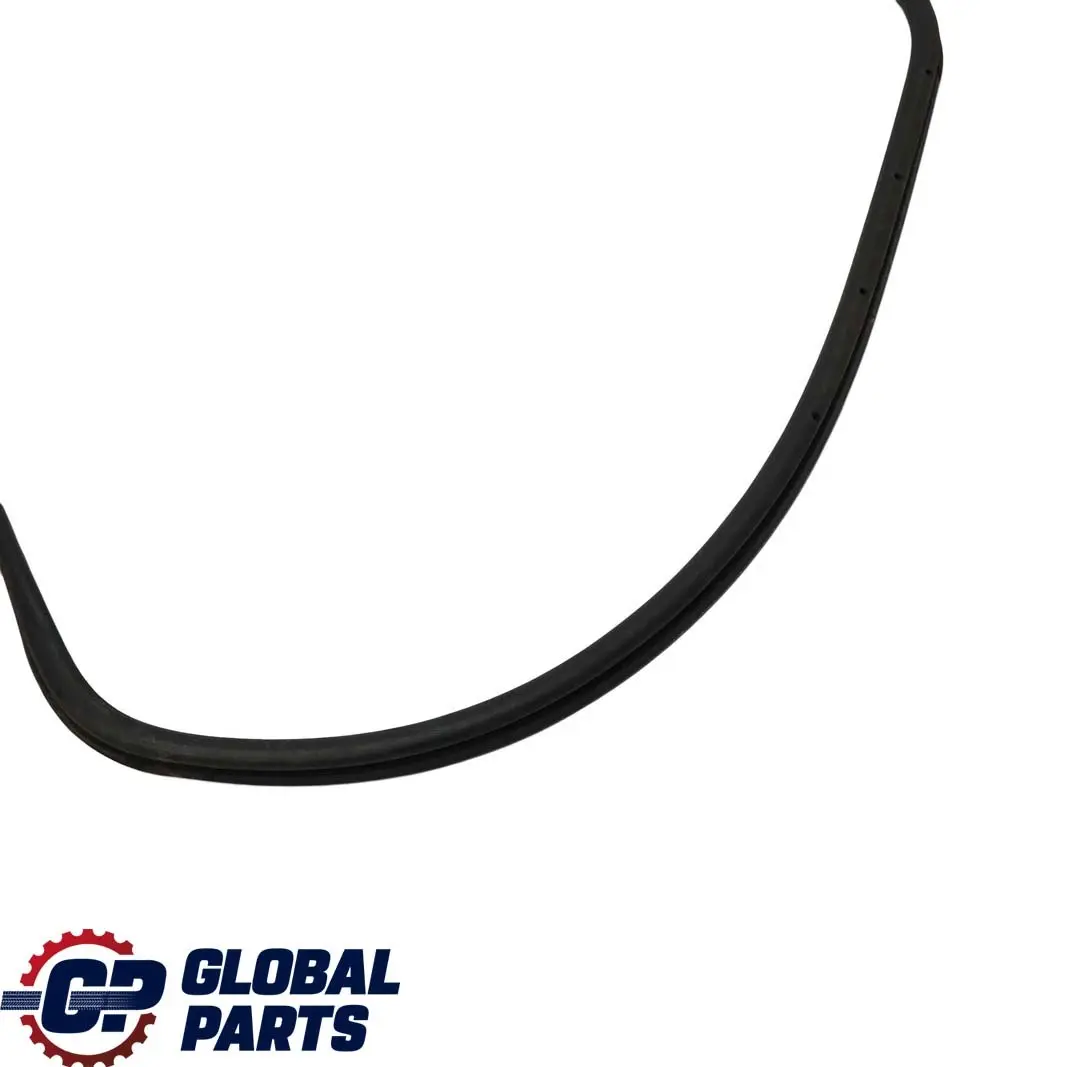 Uszczelka Drzwi Prawy Przód do Mercedes S210 W210 o numerze A2107200278 Mercedes S210 W210 Uszczelka Drzwi Prawy Przód - SKU A2107200278 - Numer Części A2107200278