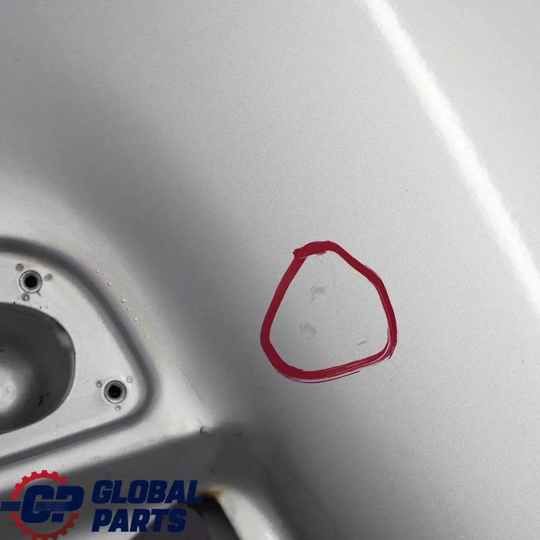 Puerta Delantera Derecha Plata Brillante Metalizado - 744 para Mercedes W210 con número de pieza A2107201605 Mercedes W210 Puerta Delantera Derecha Plata Brillante Metalizado - 744 - SKU A2107201605-BRS - Número de pieza A2107201605