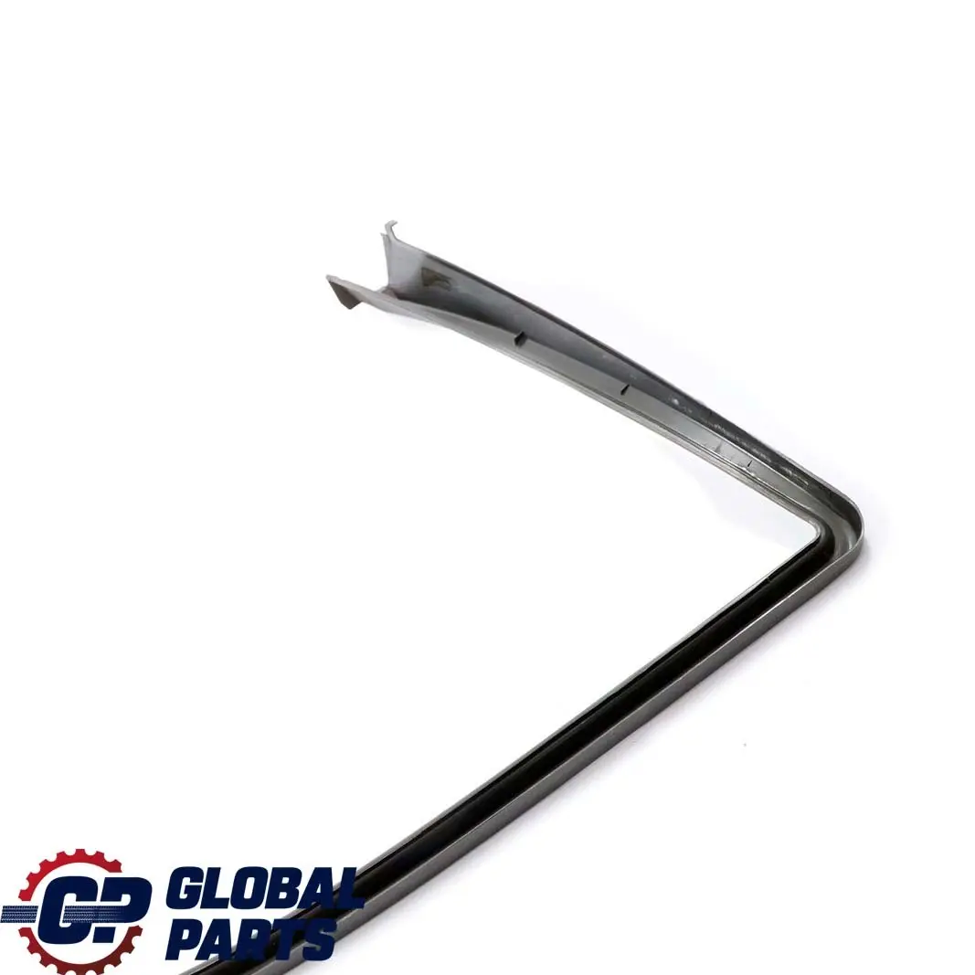 Mercedes-Benz E W210 Delantero Derecho Puerta Marco Tapa para con número de pieza A2107250271 Mercedes-Benz E W210 Delantero Derecho Puerta Marco Tapa - SKU A2107250271 - Número de pieza A2107250271