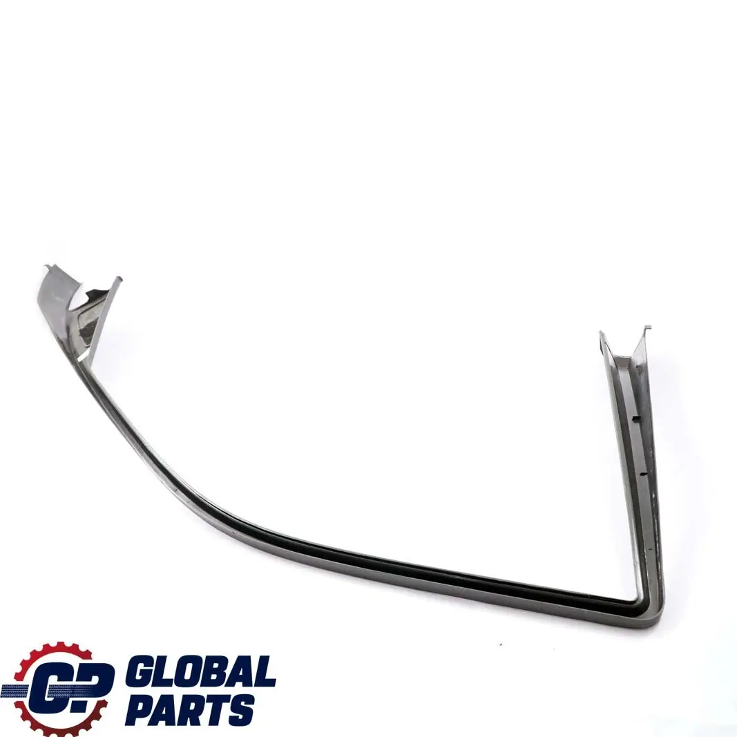 Mercedes-Benz E W210 Delantero Derecho Puerta Marco Tapa para con número de pieza A2107250271 Mercedes-Benz E W210 Delantero Derecho Puerta Marco Tapa - SKU A2107250271 - Número de pieza A2107250271