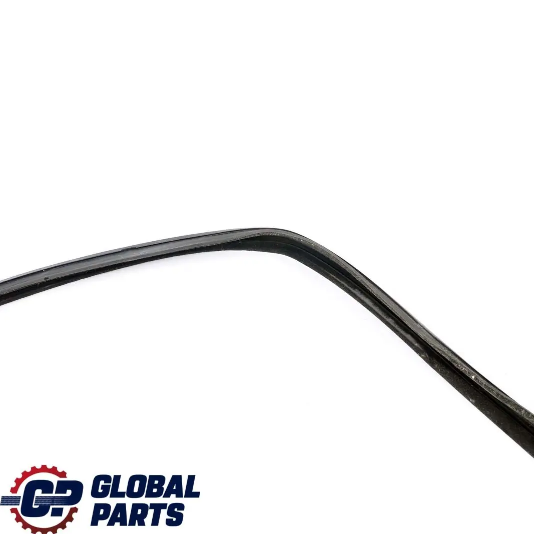 Mercedes-Benz E-Class W210 Front Right Door O/S Window Rail Guide Seal Gasket to with Part number A2107251025 Mercedes-Benz E-Class W210 Front Right Door O/S Window Rail Guide Seal Gasket - SKU A2107251025 - Part number A2107251025