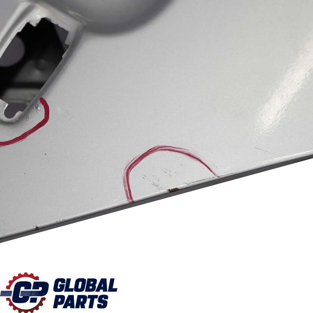 Puerta Trasera Derecha Brilliant Silver 744 para Mercedes S210 W210 Estate con número de pieza A2107302605 Mercedes S210 W210 Estate Puerta Trasera Derecha Brilliant Silver 744 - SKU A2107302605-BRS - Número de pieza A2107302605