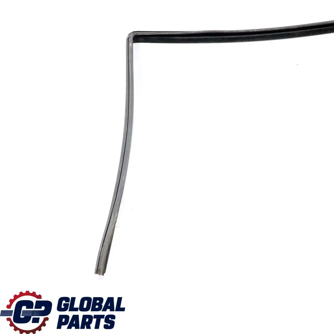 Mercedes-Benz S210 Portiera Posteriore Dx Binario Finestra per con numero di parte A2107350425 Mercedes-Benz S210 Portiera Posteriore Dx Binario Finestra - SKU A2107350425 - Numero di parte A2107350425