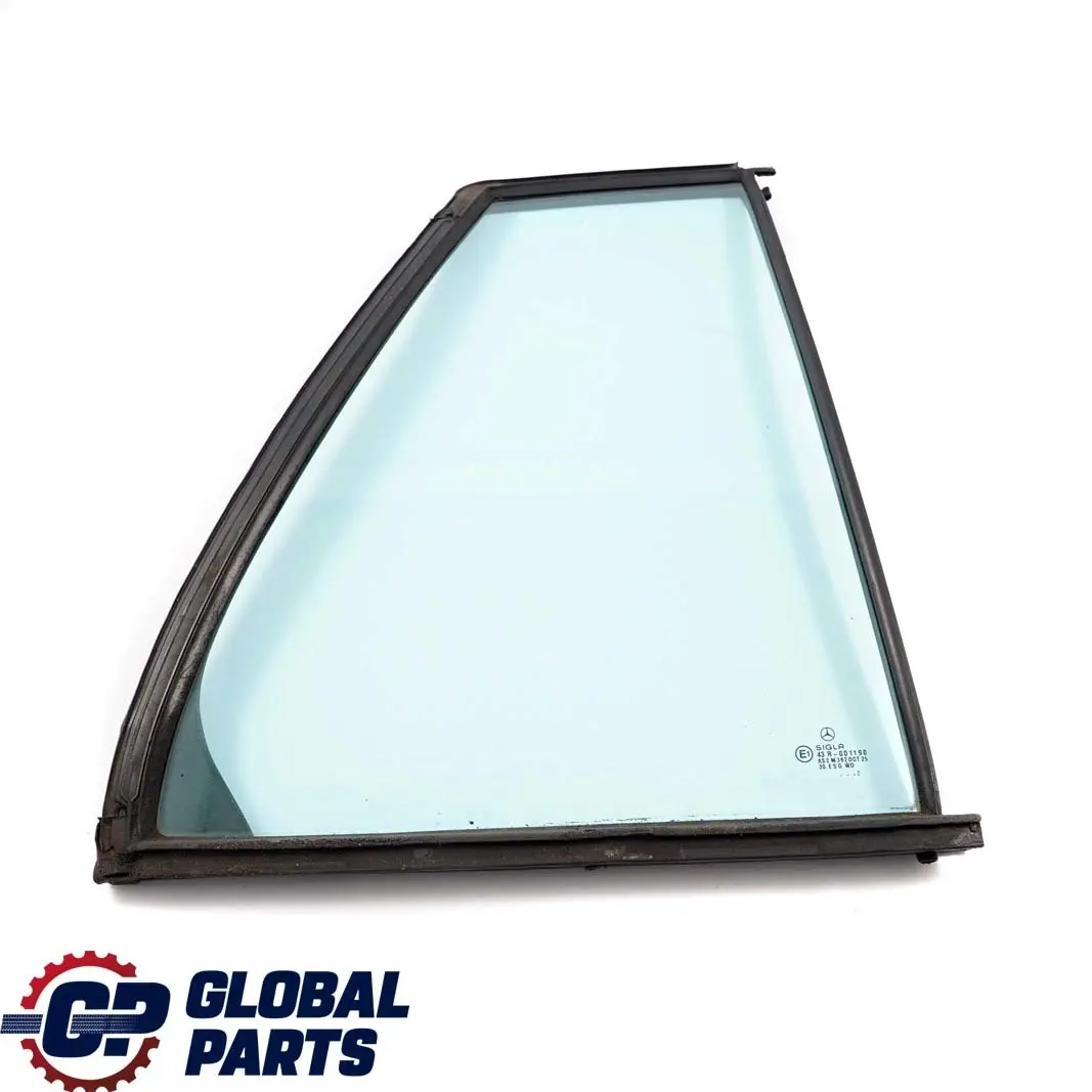 Trasero Derecho O / Ventana Triangular Vidrio Azul AS2 para Mercedes E W210 Estate con número de pieza A2107351209 Mercedes E W210 Estate Trasero Derecho O / Ventana Triangular Vidrio Azul AS2 - SKU A2107351209 - Número de pieza A2107351209