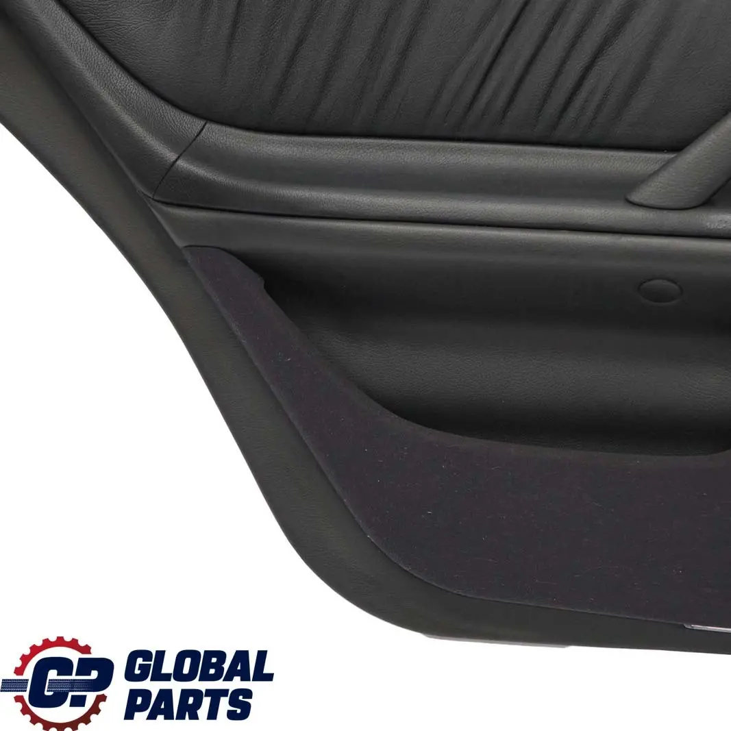 Mercedes-Benz E W210 Estate Rear Left Door Card Trim Panel Black Leather para con número de pieza A2107370371 Mercedes-Benz E W210 Estate Rear Left Door Card Trim Panel Black Leather - SKU A2107370371 - Número de pieza A2107370371