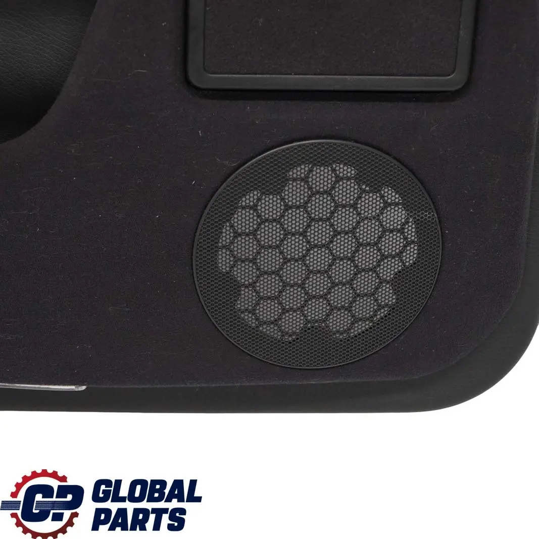 Mercedes-Benz E W210 Estate Rear Left Door Card Trim Panel Black Leather para con número de pieza A2107370371 Mercedes-Benz E W210 Estate Rear Left Door Card Trim Panel Black Leather - SKU A2107370371 - Número de pieza A2107370371