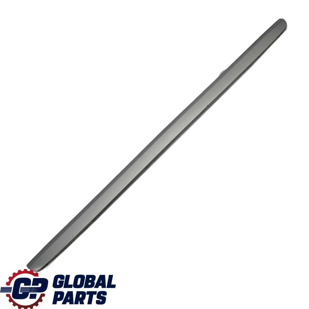 Listwa ozdobna klapy bagażnika do Mercedes S210 o numerze A2107400493 Mercedes S210 Listwa ozdobna klapy bagażnika - SKU A2107400493-BRS - Numer Części A2107400493