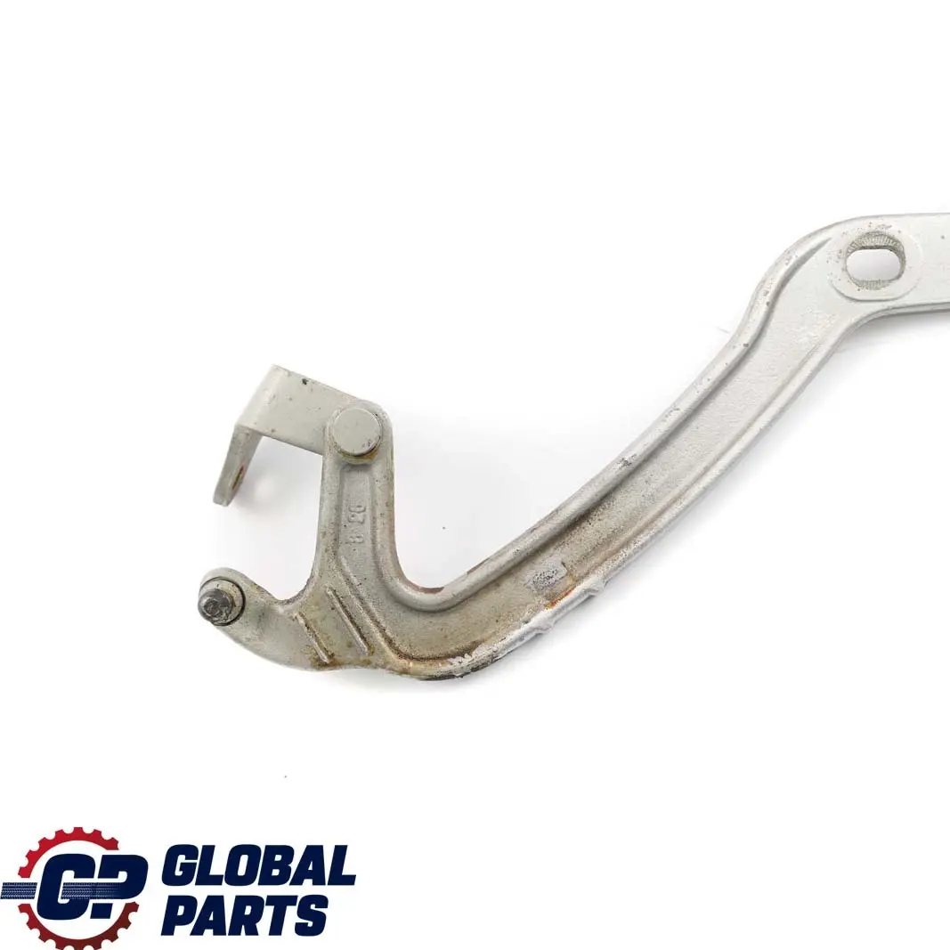 Mercedes-Benz S210 Cardine Portellone Posteriore SX Argento Brillante Metallic per con numero di parte A2107400937 Mercedes-Benz S210 Cardine Portellone Posteriore SX Argento Brillante Metallic - SKU A2107400937-BRS - Numero di parte A2107400937