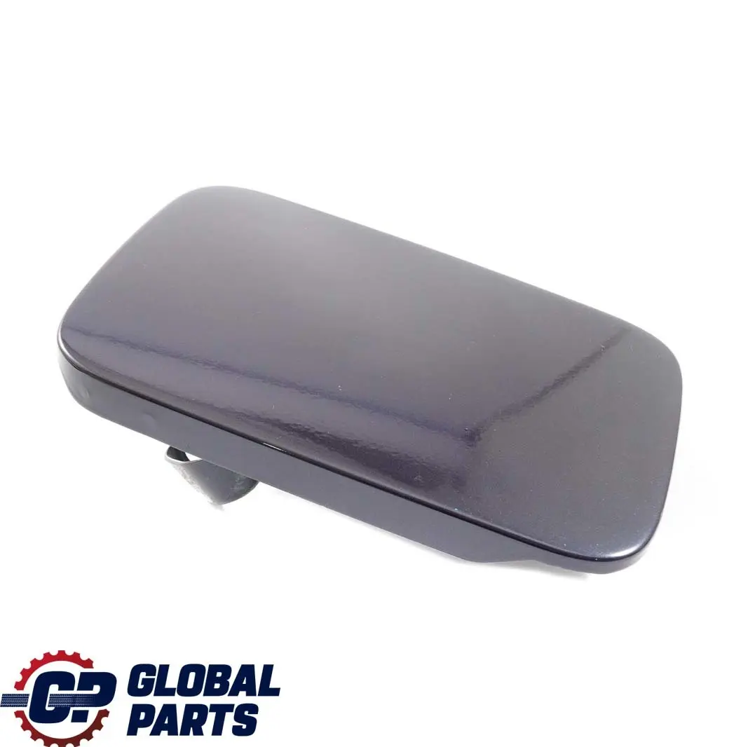 Coperchio sportello carburante Tanzanite Blue Metallic 359 per Mercedes S210 con numero di parte A2107500506 Mercedes S210 Coperchio sportello carburante Tanzanite Blue Metallic 359 - SKU A2107500506 - Numero di parte A2107500506