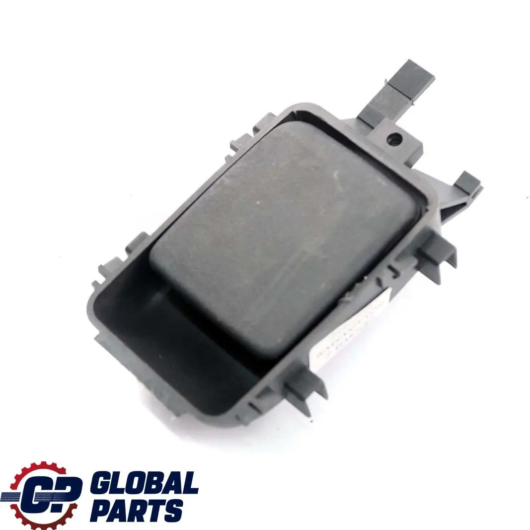 Mercedes-Benz E-Klasse S210 Heckklappe Kofferraum Griff Interieur für mit Teilenummer A2107600061 Mercedes-Benz E-Klasse S210 Heckklappe Kofferraum Griff Interieur - SKU A2107600061 - Teilenummer A2107600061