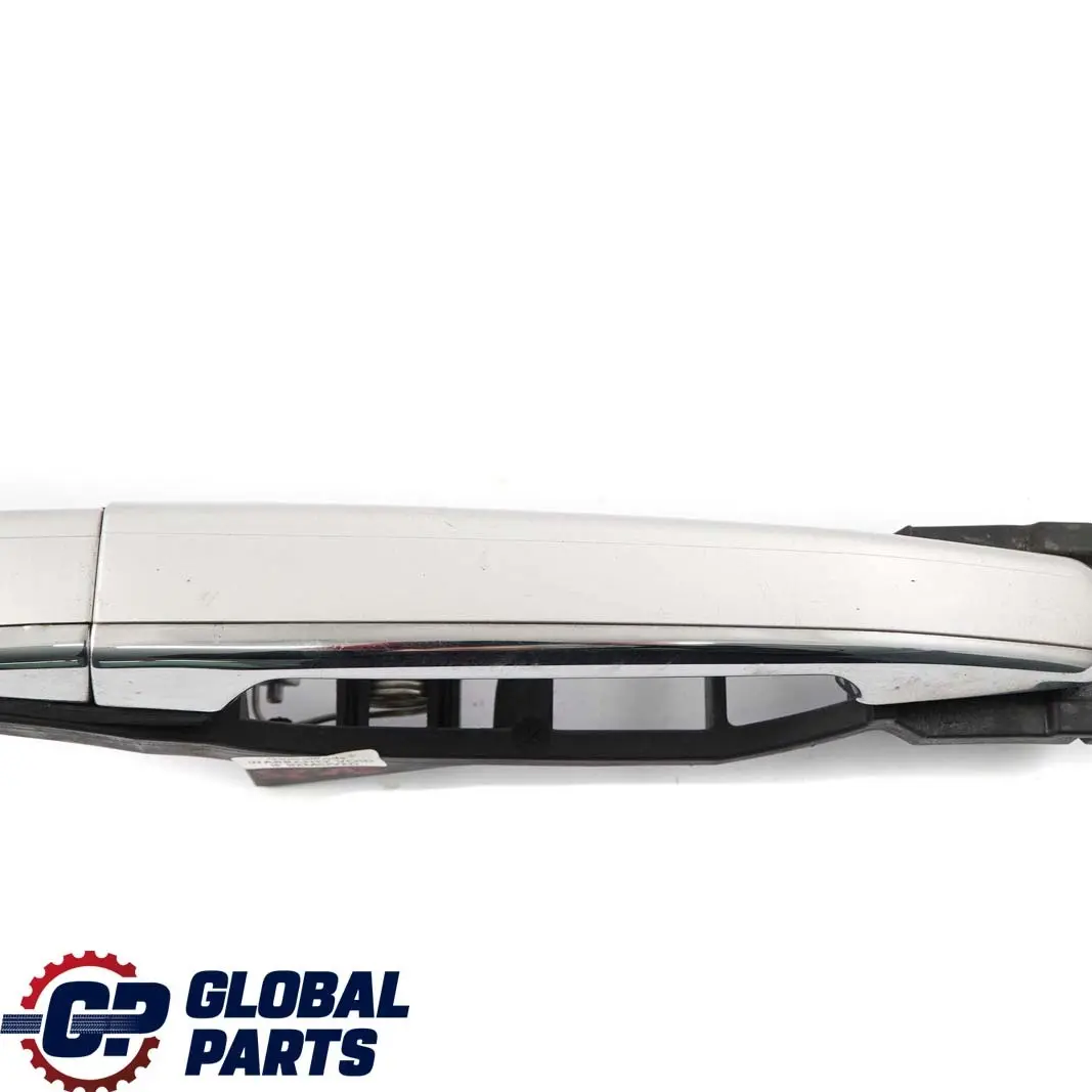  Mercedes-Benz W210 Maniglia Portiera Posteriore SX Argento Brillante Metallico - SKU A2107601370-BRS - Numero di parte A2107601370