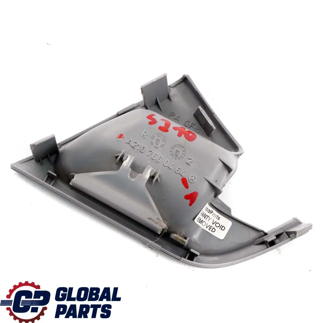 Mercedes-Benz Clase E W210 Puerta Derecha Tapa Empu?adura Gris para con número de pieza A2107660464 Mercedes-Benz Clase E W210 Puerta Derecha Tapa Empu?adura Gris - SKU A2107660464-1 - Número de pieza A2107660464