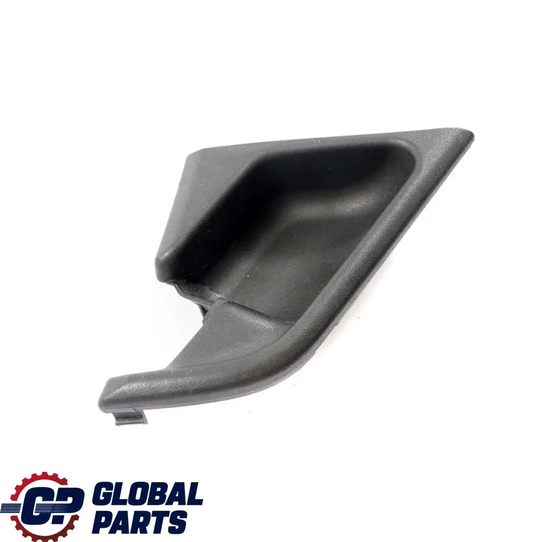 Osłona klamki drzwi prawy przód do Mercedes E W210 o numerze A2107660464 Mercedes E W210 Osłona klamki drzwi prawy przód - SKU A2107660464 - Numer Części A2107660464