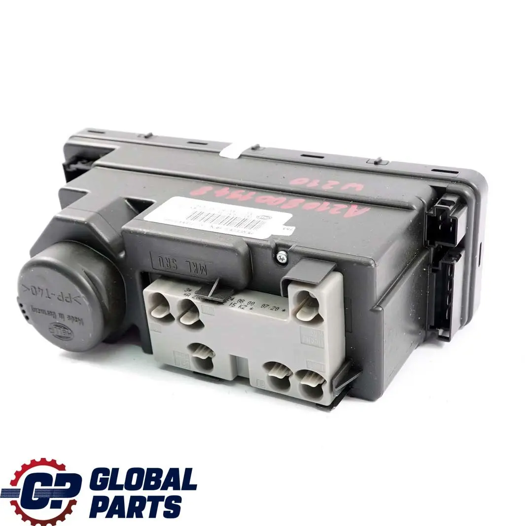 Mercedes-Benz C E W202 W210 Saloon Central Door Locking Vacuum Pump to with Part number A2108001948 Mercedes-Benz C E W202 W210 Saloon Central Door Locking Vacuum Pump - SKU A2108001948 - Part number A2108001948