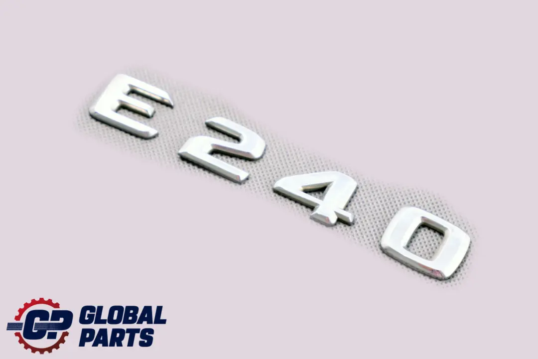 Mercedes-Benz E-Klasse W210 W211 Emblem Hinten Schriftzug Logo Chrom E240 für mit Teilenummer A2108172215 Mercedes-Benz E-Klasse W210 W211 Emblem Hinten Schriftzug Logo Chrom E240 - SKU A2108172215 - Teilenummer A2108172215