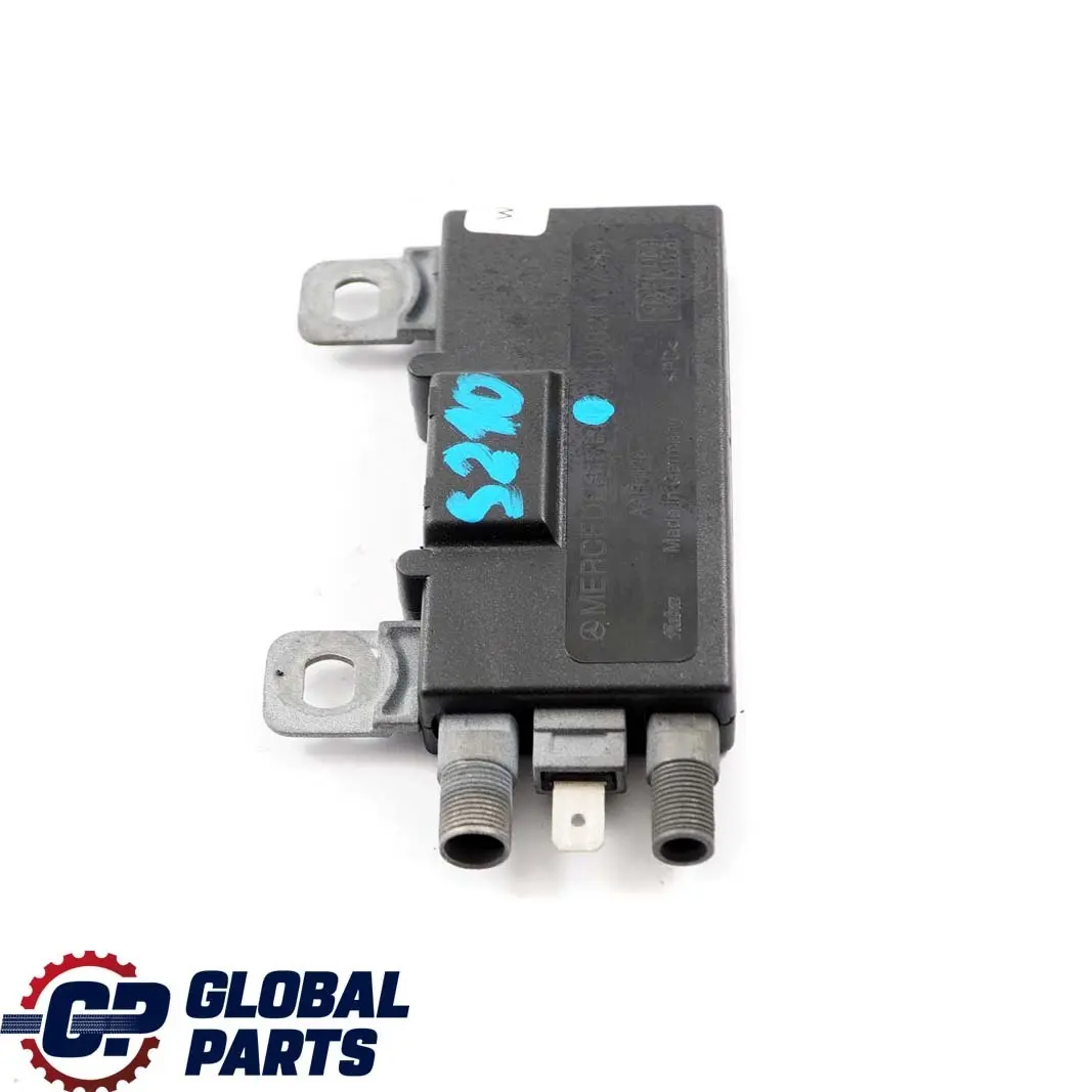 Mercedes-Benz E-Class W210 Estate Radio Aerial Antenna Amplifier to with Part number A2108200789 Mercedes-Benz E-Class W210 Estate Radio Aerial Antenna Amplifier - SKU A2108200789 - Part number A2108200789