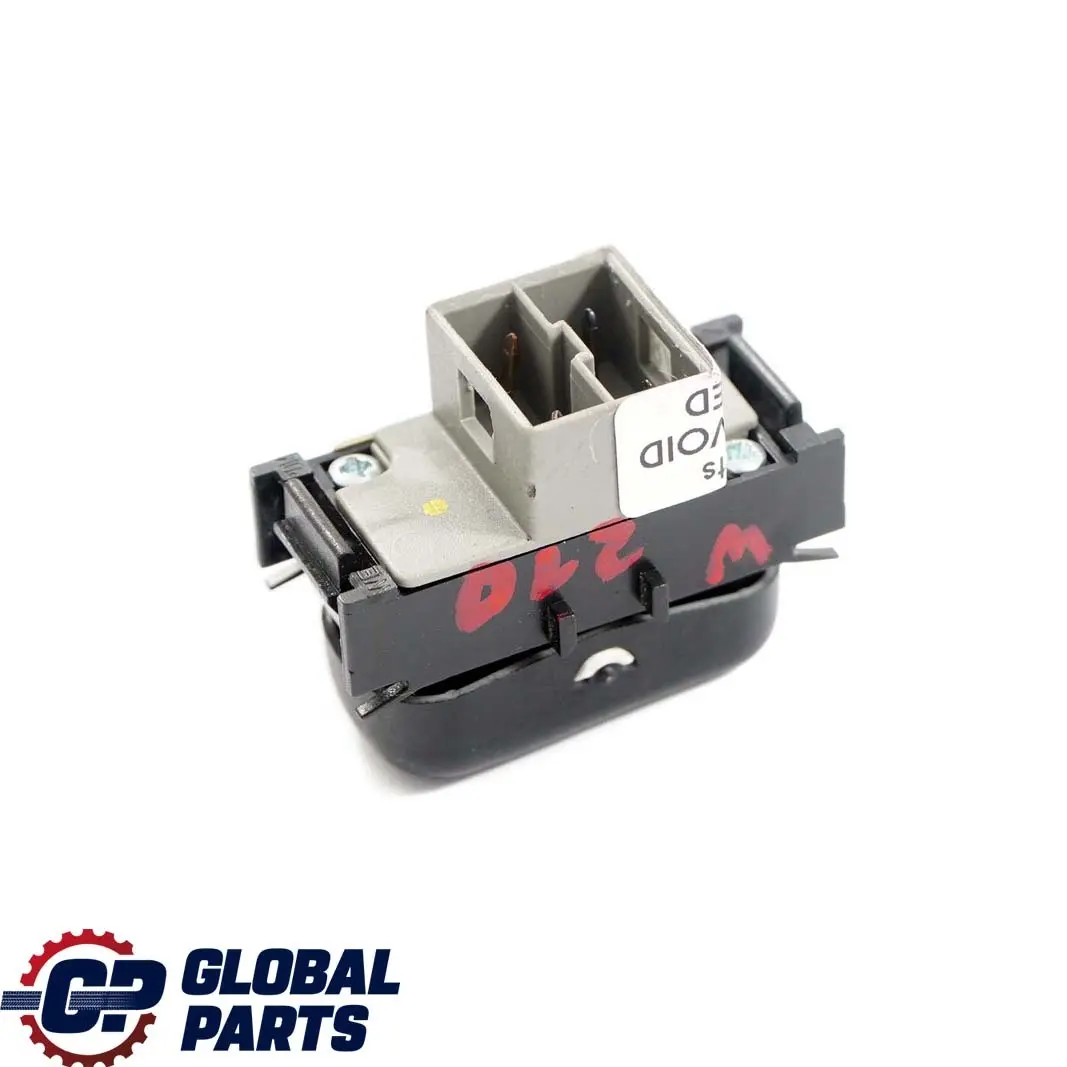 Mercedes-Benz C E Classe W202 W210 Remorquage Alarme Interrupteur pour à propos du numéro de pièce A2108201710 Mercedes-Benz C E Classe W202 W210 Remorquage Alarme Interrupteur - SKU A2108201710 - Numéro de pièce A2108201710