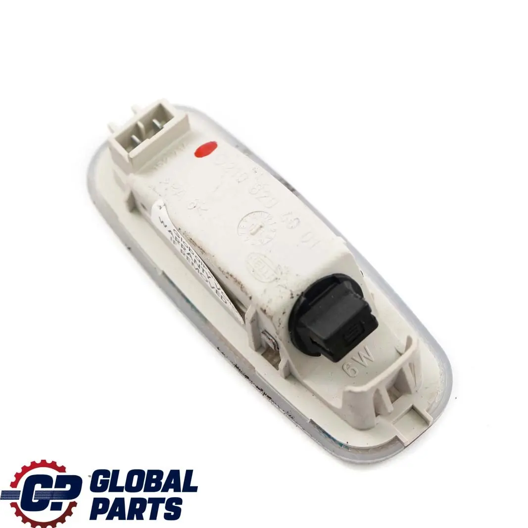  Mercedes-Benz W210 W211 W212 Eclairage Interieur Arriere - SKU A2108204001 - Numéro de pièce A2108204001