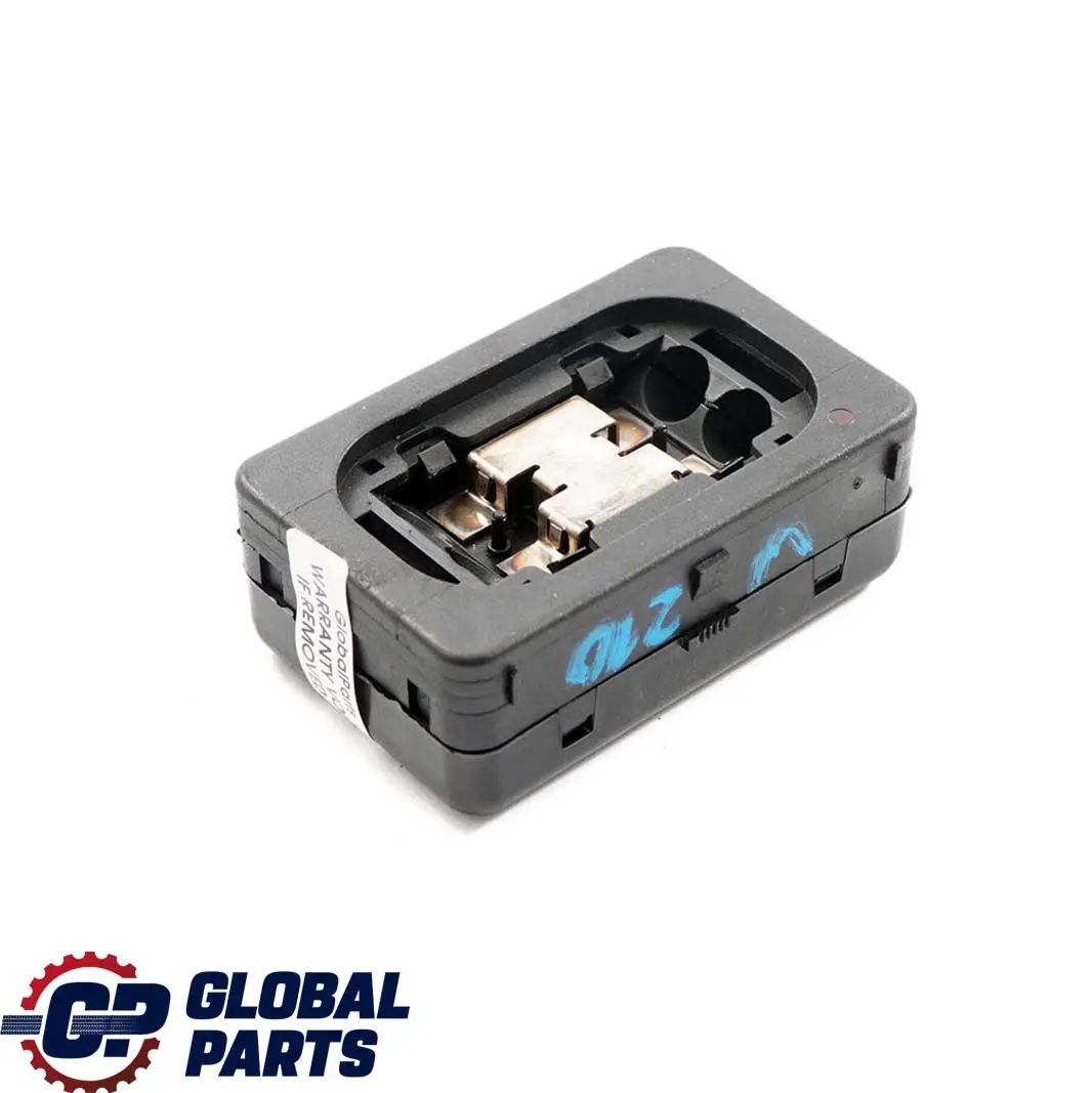 Classe C E W202 W203 W210 Sensore luce pioggia parabrezza per Mercedes con numero di parte A2108205710 Mercedes Classe C E W202 W203 W210 Sensore luce pioggia parabrezza - SKU A2108205710 - Numero di parte A2108205710