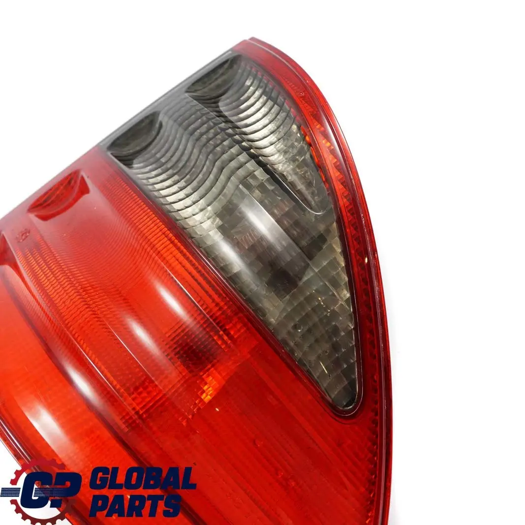 Mercedes-Benz W210 S210 Break Feu Arriere Droite Page Lampe pour à propos du numéro de pièce A2108206864 Mercedes-Benz W210 S210 Break Feu Arriere Droite Page Lampe - SKU A2108206864 - Numéro de pièce A2108206864