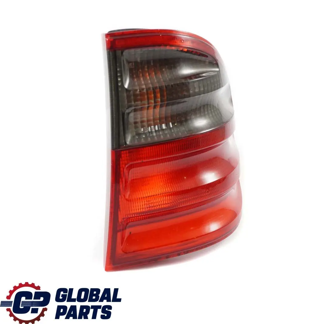 Mercedes-Benz W210 S210 Break Feu Arriere Droite Page Lampe pour à propos du numéro de pièce A2108206864 Mercedes-Benz W210 S210 Break Feu Arriere Droite Page Lampe - SKU A2108206864 - Numéro de pièce A2108206864