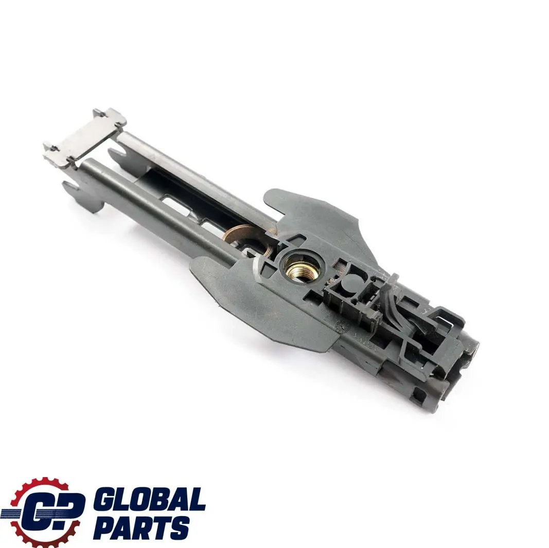 Sedile posteriore sinistro destro N/O/S altezza cintura per Mercedes E W210 Estate con numero di parte A2108600088 Mercedes E W210 Estate Sedile posteriore sinistro destro N/O/S altezza cintura - SKU A2108600088 - Numero di parte A2108600088