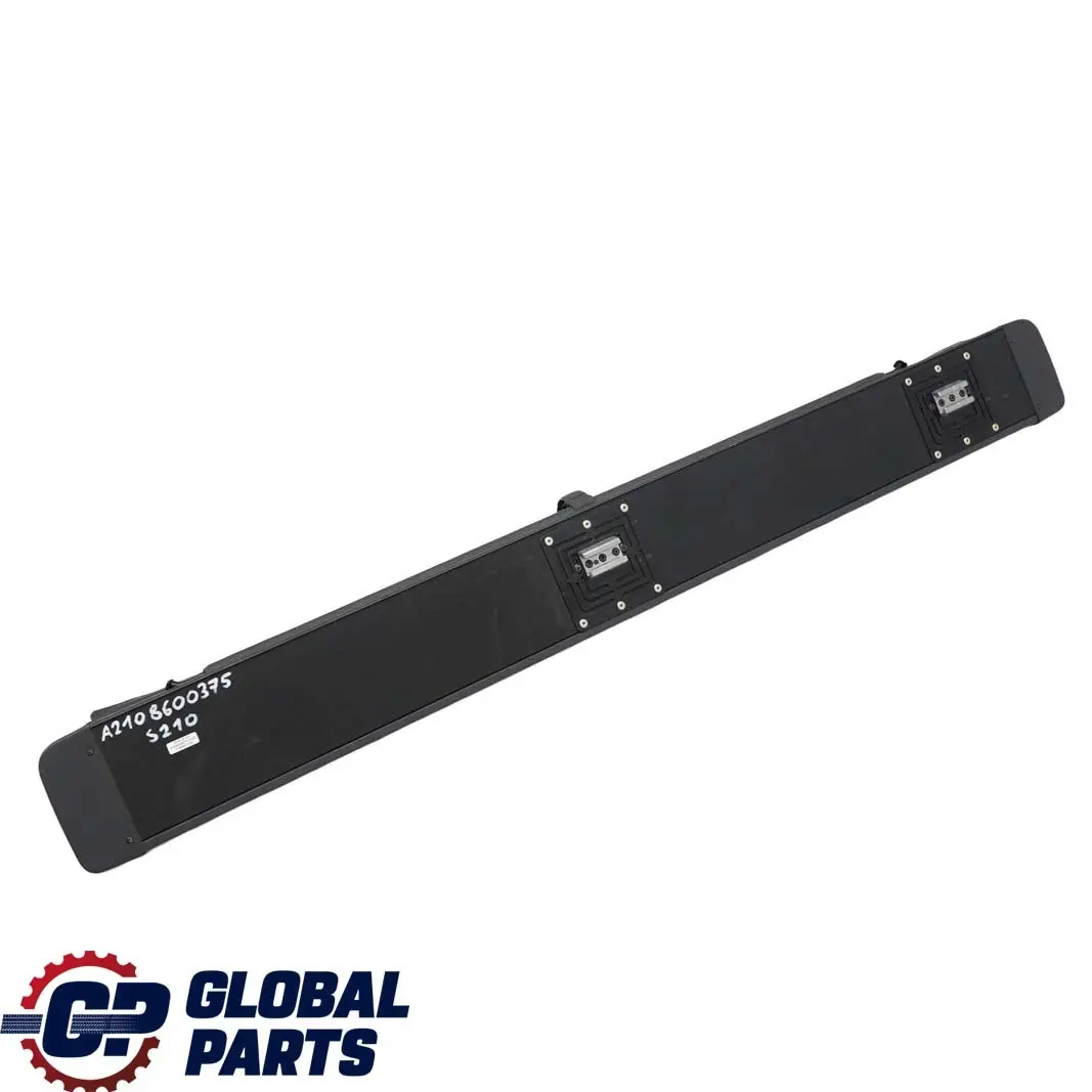 Persiana enrollable trasera Estante almacenamiento para Mercedes W210 Estate S210 con número de pieza A2108600375 Mercedes W210 Estate S210 Persiana enrollable trasera Estante almacenamiento - SKU A2108600375 - Número de pieza A2108600375