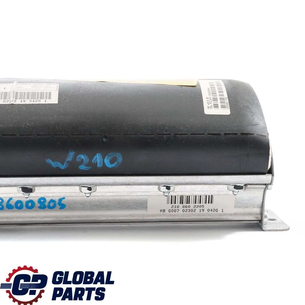 Airbag frontal côté passager A2108602205 pour Mercedes W210 à propos du numéro de pièce A2108600805 Mercedes W210 Airbag frontal côté passager A2108602205 - SKU A2108600805 - Numéro de pièce A2108600805