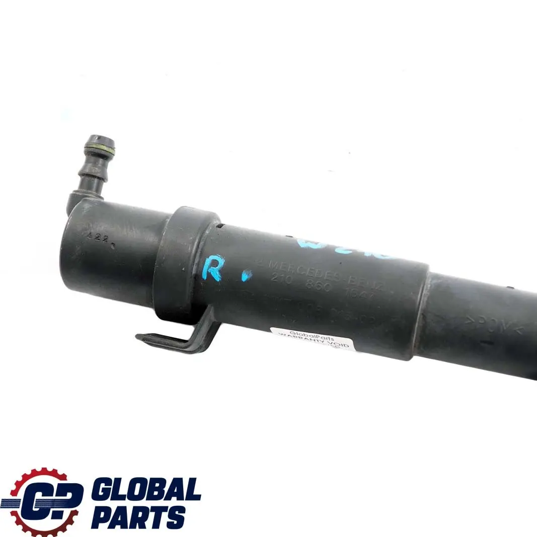 Mercedes-Benz E W210 Wischerwasserdüse Düse Waschwasser Rechts für mit Teilenummer A2108601647 Mercedes-Benz E W210 Wischerwasserdüse Düse Waschwasser Rechts - SKU A2108601647 - Teilenummer A2108601647