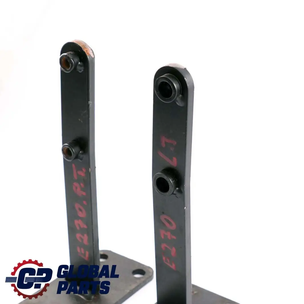 Mecanismo de Enganche Trasero Remolque Juego Soportes para Mercedes W211 Berlina con número de pieza A2113100095 Mercedes W211 Berlina Mecanismo de Enganche Trasero Remolque Juego Soportes - SKU A2113100095-1 - Número de pieza A2113100095