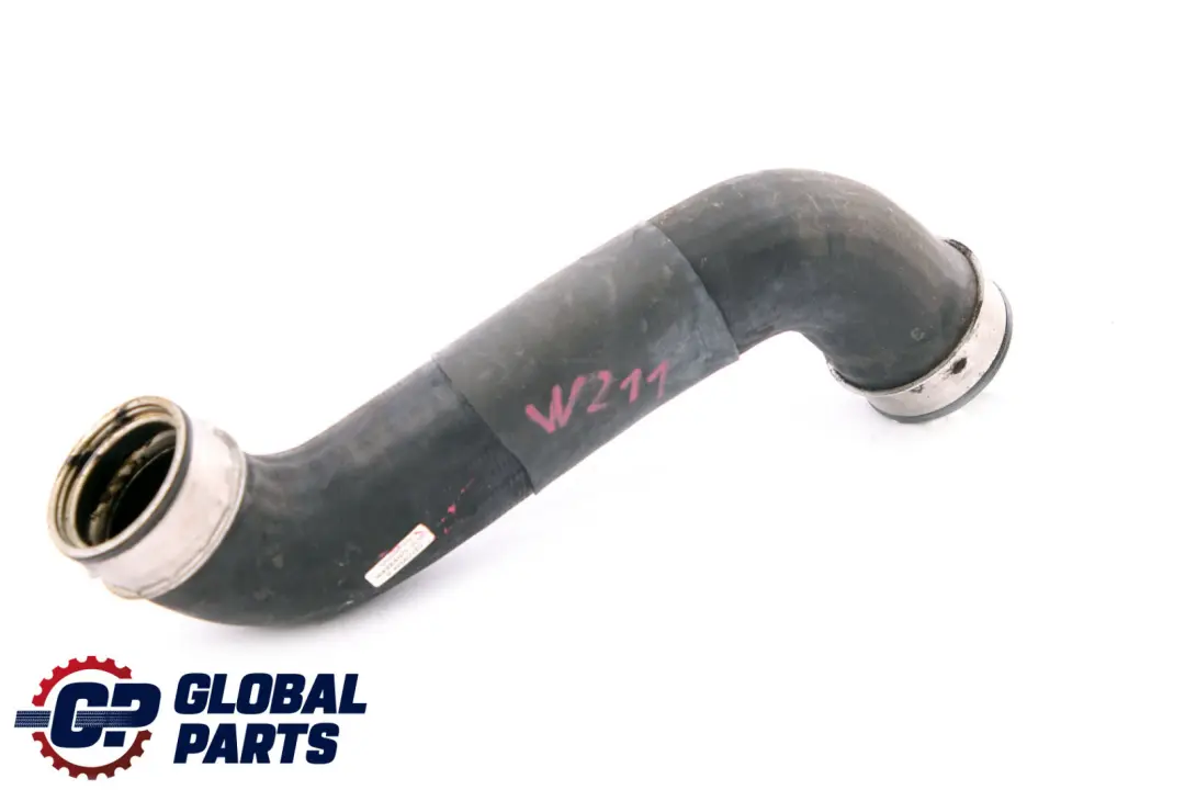 E-Klasse S211 W211 Ladeluftschlauch Schlauch Turbolader für Mercedes mit Teilenummer A2115282782 Mercedes E-Klasse S211 W211 Ladeluftschlauch Schlauch Turbolader - SKU A2115282782 - Teilenummer A2115282782