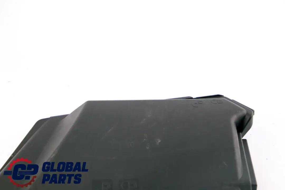 Mercedes S211 W211 Tapa de la caja de fusibles Frontal - SKU A2115400082 - Número de pieza A2115400082