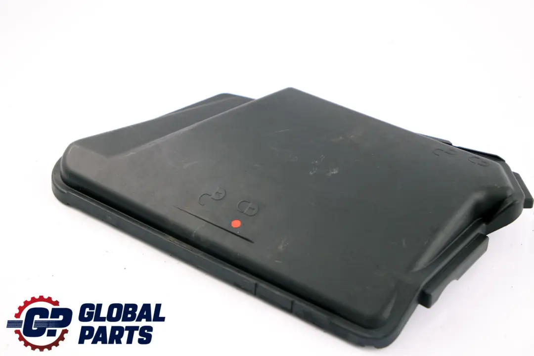 Fuse Box Unit Cover Front to Mercedes S211 W211 with Part number A2115400082 Mercedes S211 W211 Fuse Box Unit Cover Front - SKU A2115400082 - Part number A2115400082