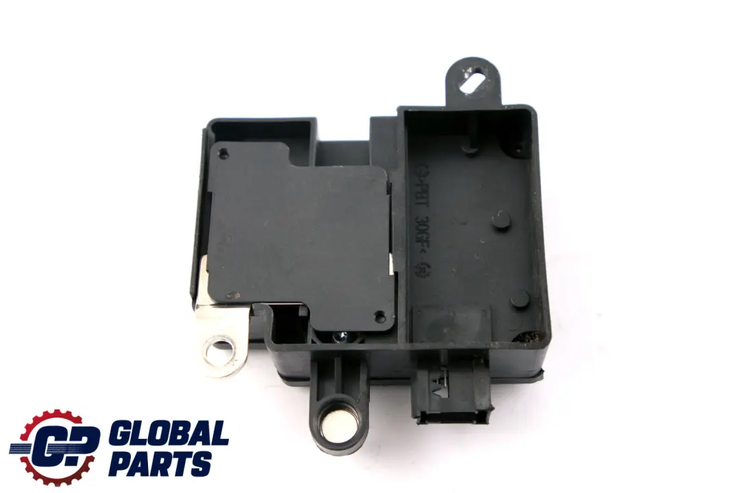 Boot Trunk Battery Control Unit Module to Mercedes E-Class W211 S211 Estate with Part number A2115402745 Mercedes E-Class W211 S211 Estate Boot Trunk Battery Control Unit Module - SKU A2115402745 - Part number A2115402745