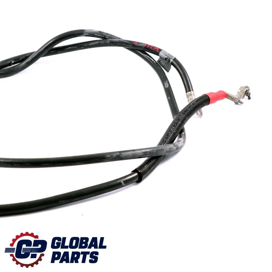 Mercedes-Benz Classe E W211 Cablaggio Cavo Positivo Batteria per con numero di parte A2115407907 Mercedes-Benz Classe E W211 Cablaggio Cavo Positivo Batteria - SKU A2115407907 - Numero di parte A2115407907