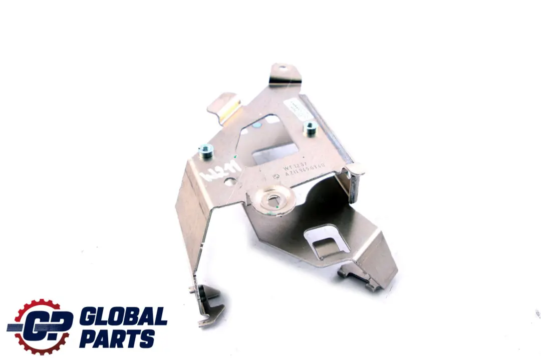 Support Module Commande Coffre Gauche Mercedes CLS W211 W219 pour à propos du numéro de pièce A2115456340 Support Module Commande Coffre Gauche Mercedes CLS W211 W219 - SKU A2115456340 - Numéro de pièce A2115456340