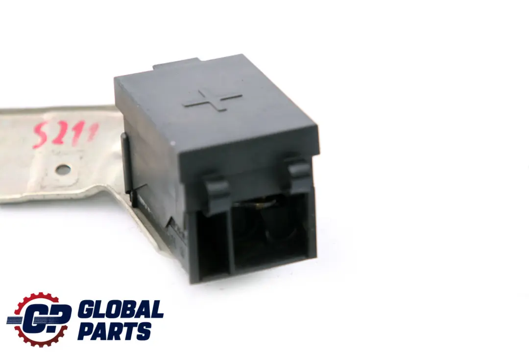 Positive Battery Terminal A2115450403 to Mercedes E-Class S211 Touring with Part number A2115456540 Mercedes E-Class S211 Touring Positive Battery Terminal A2115450403 - SKU A2115456540 - Part number A2115456540