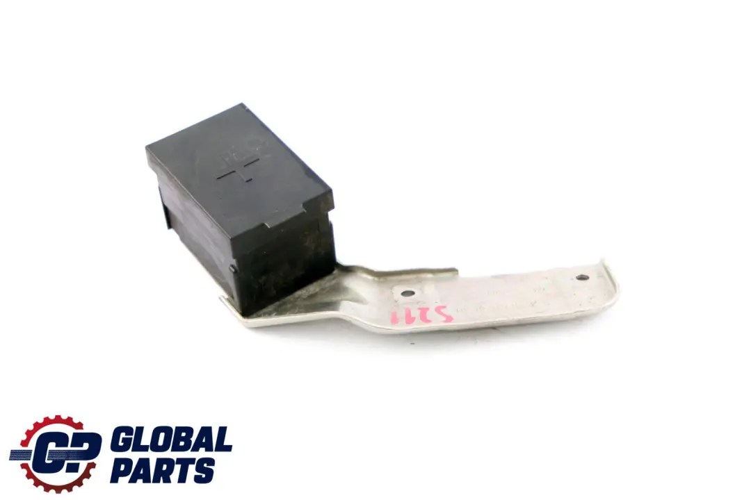Positive Battery Terminal A2115450403 to Mercedes E-Class S211 Touring with Part number A2115456540 Mercedes E-Class S211 Touring Positive Battery Terminal A2115450403 - SKU A2115456540 - Part number A2115456540