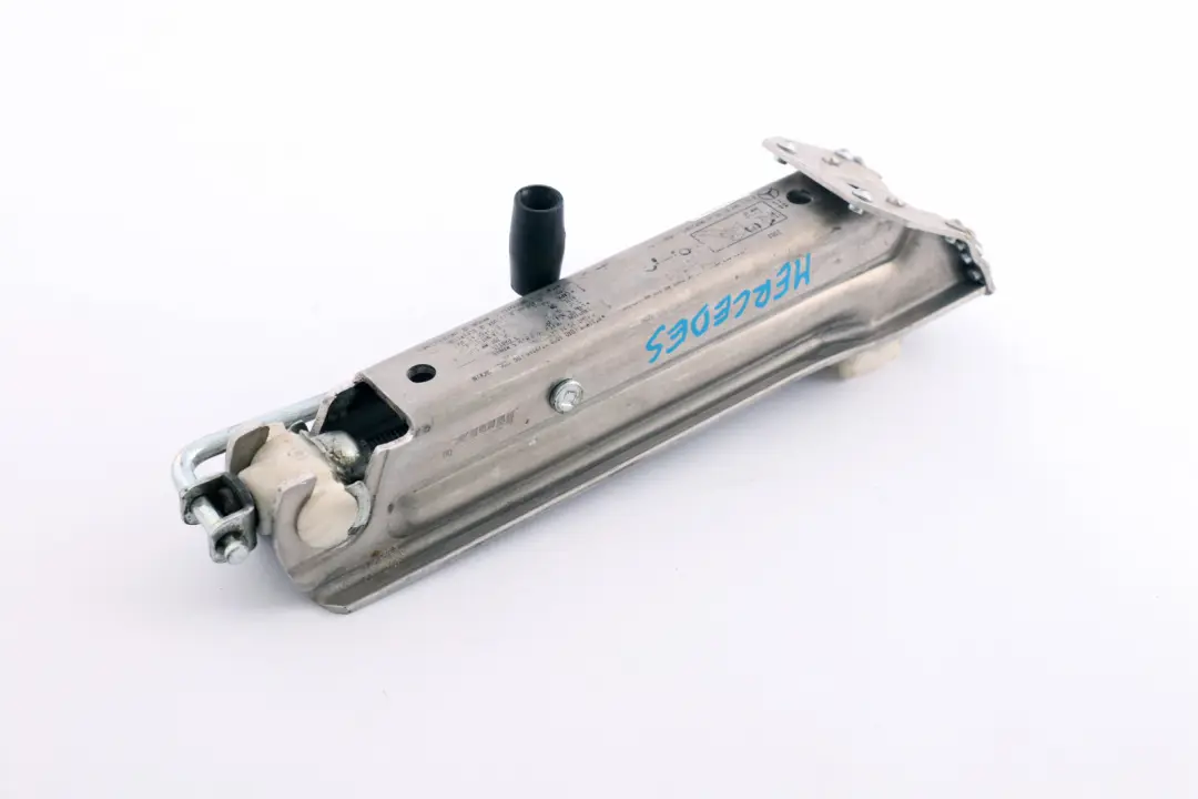 (2002-2006) Gato De Rueda De Emergencia para Mercedes W211 con número de pieza A2115830115 Mercedes W211 (2002-2006) Gato De Rueda De Emergencia - SKU A2115830115 - Número de pieza A2115830115